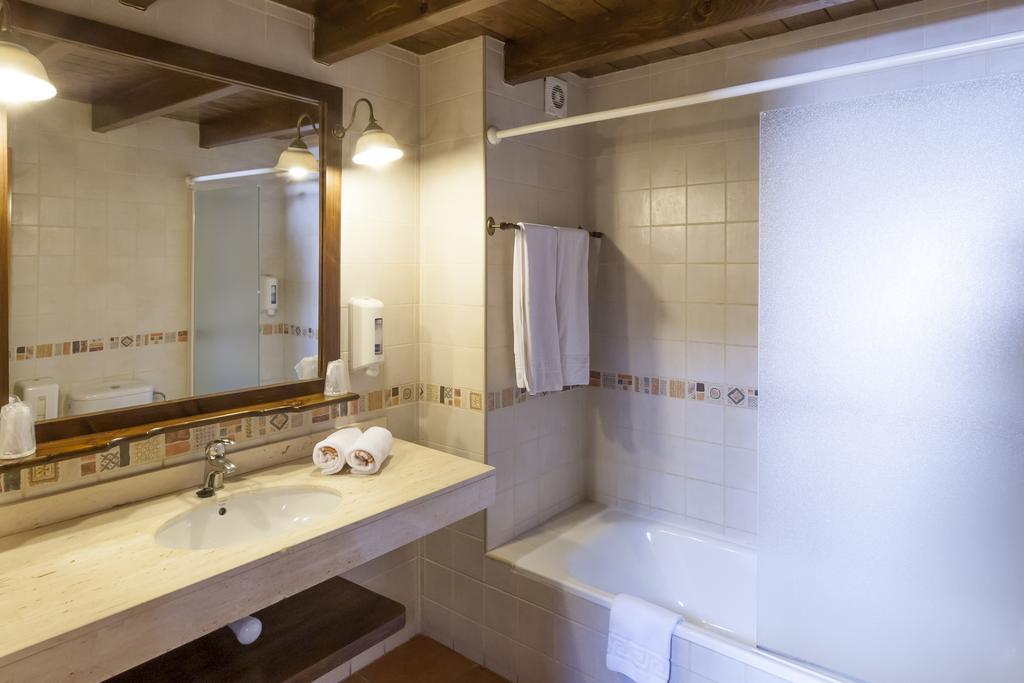 Hotel Fonda Merce Llivia Esterno foto